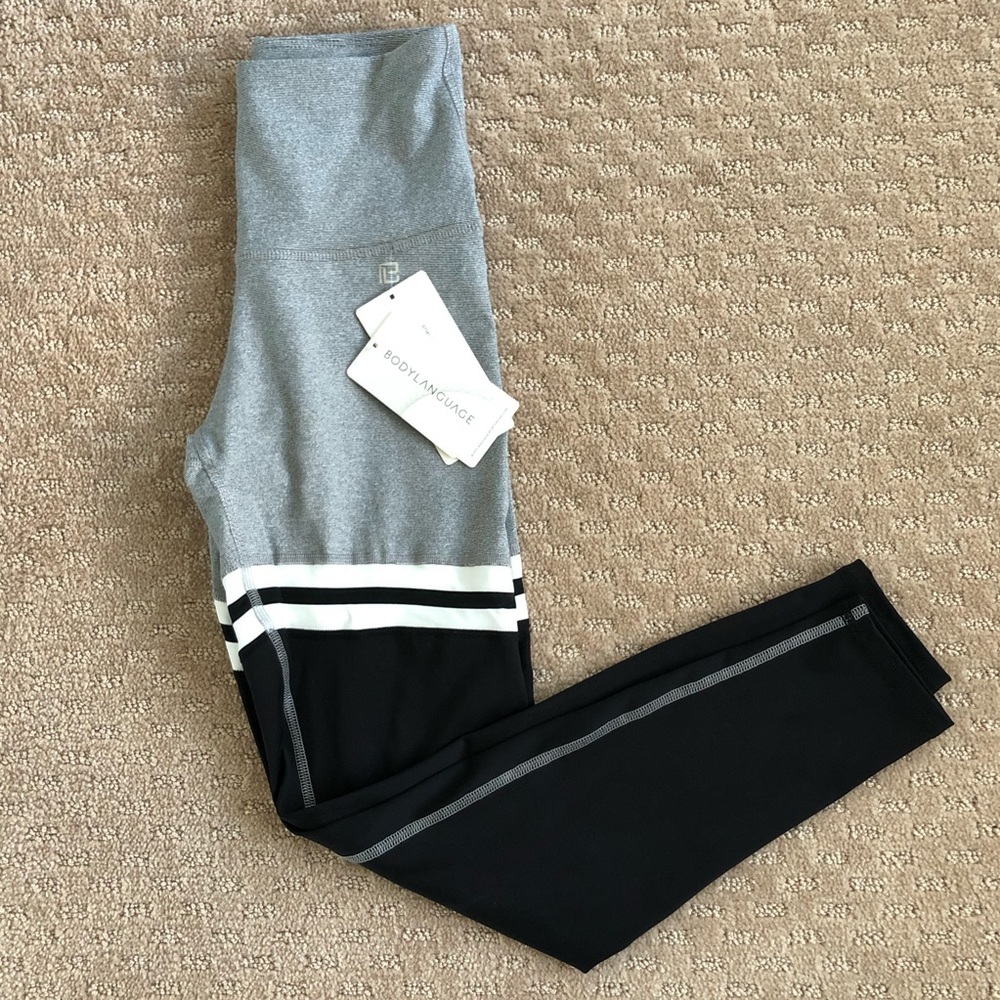 Body Language leggings/yoga pant NWT
